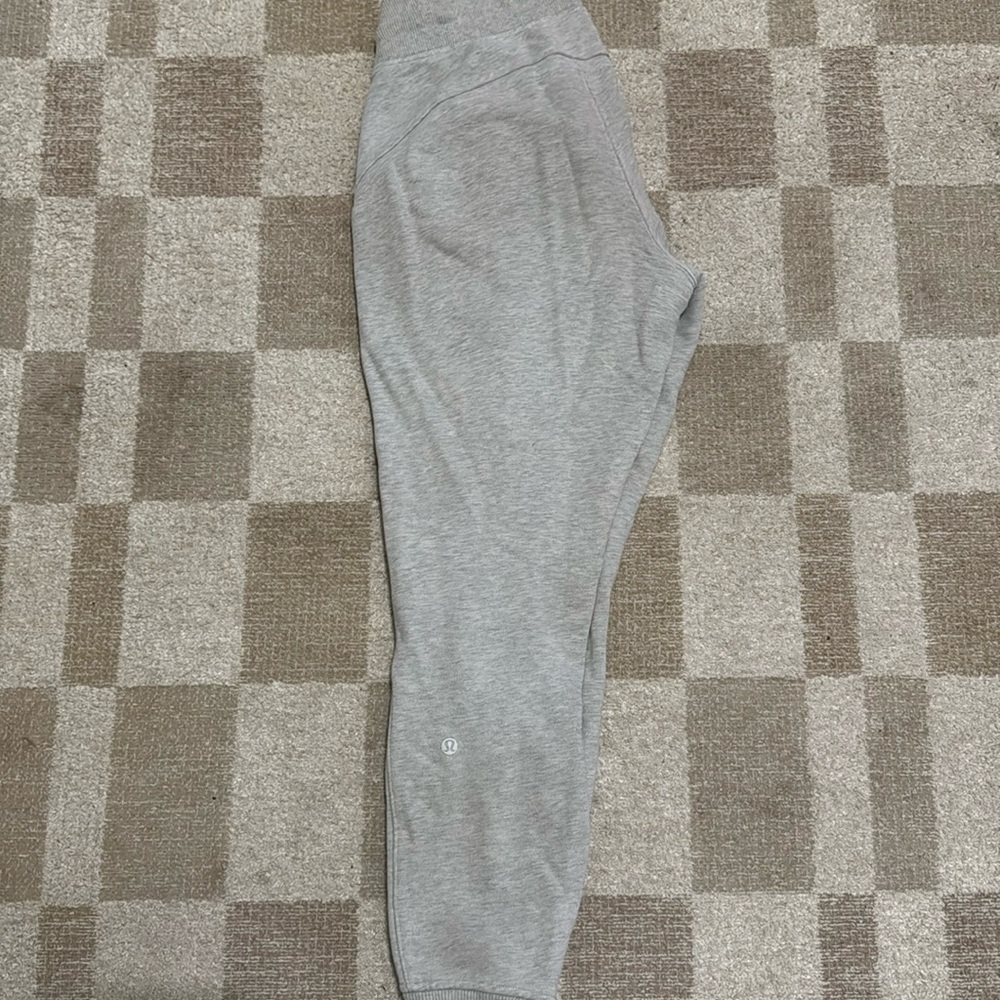 Gray Lululemon Scuba Joggers